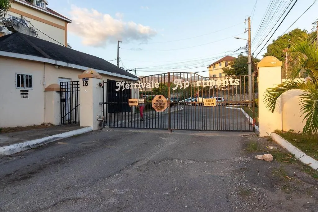 Vacay With Tiffany Apartment Kingston